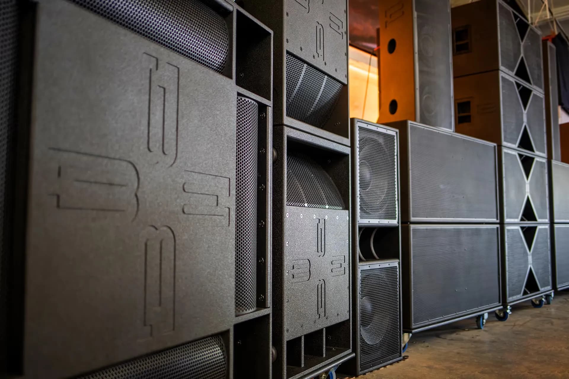 Muro de bocinas BASSBOSS